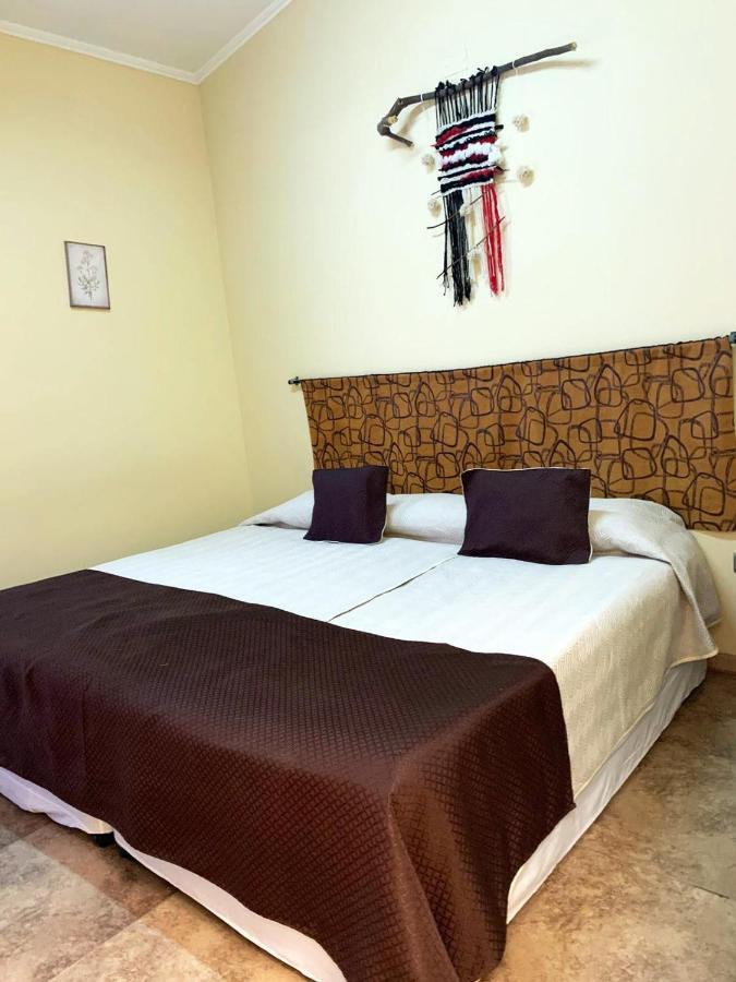 Juku Hostal Calama Eksteriør billede