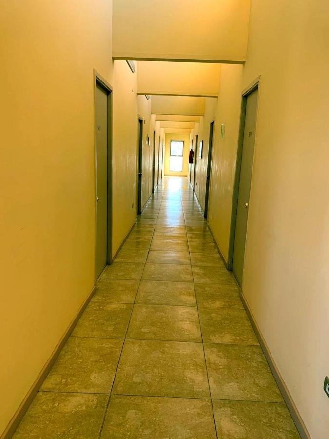 Juku Hostal Calama Eksteriør billede