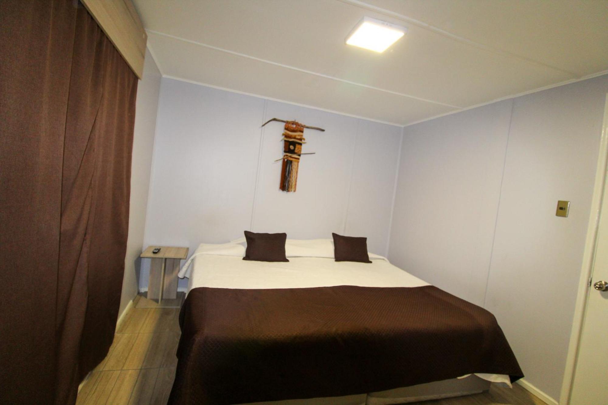 Juku Hostal Calama Eksteriør billede